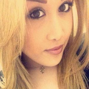 Meet your Posher, Stefanie