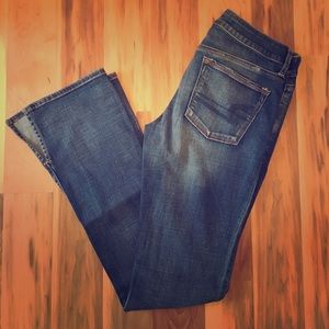 Boot cut jeans