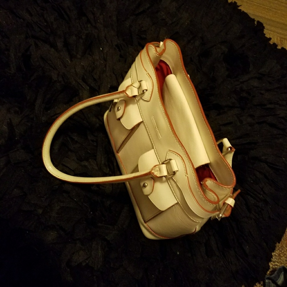 BEAUTIFUL!!  Was purchased in Las Vegas at D&B - Picture 4 of 5