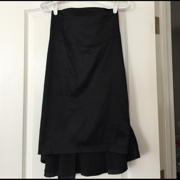 Highwaisted hi-low skirt - Picture 3 of 5