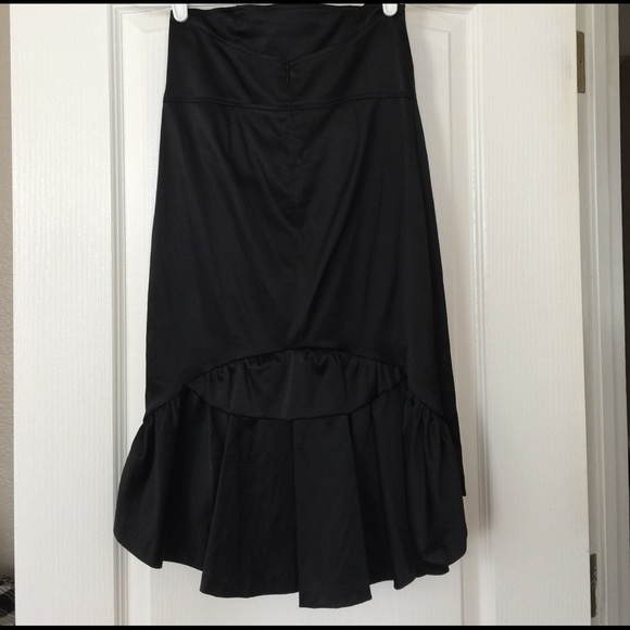 Highwaisted hi-low skirt - Picture 4 of 5