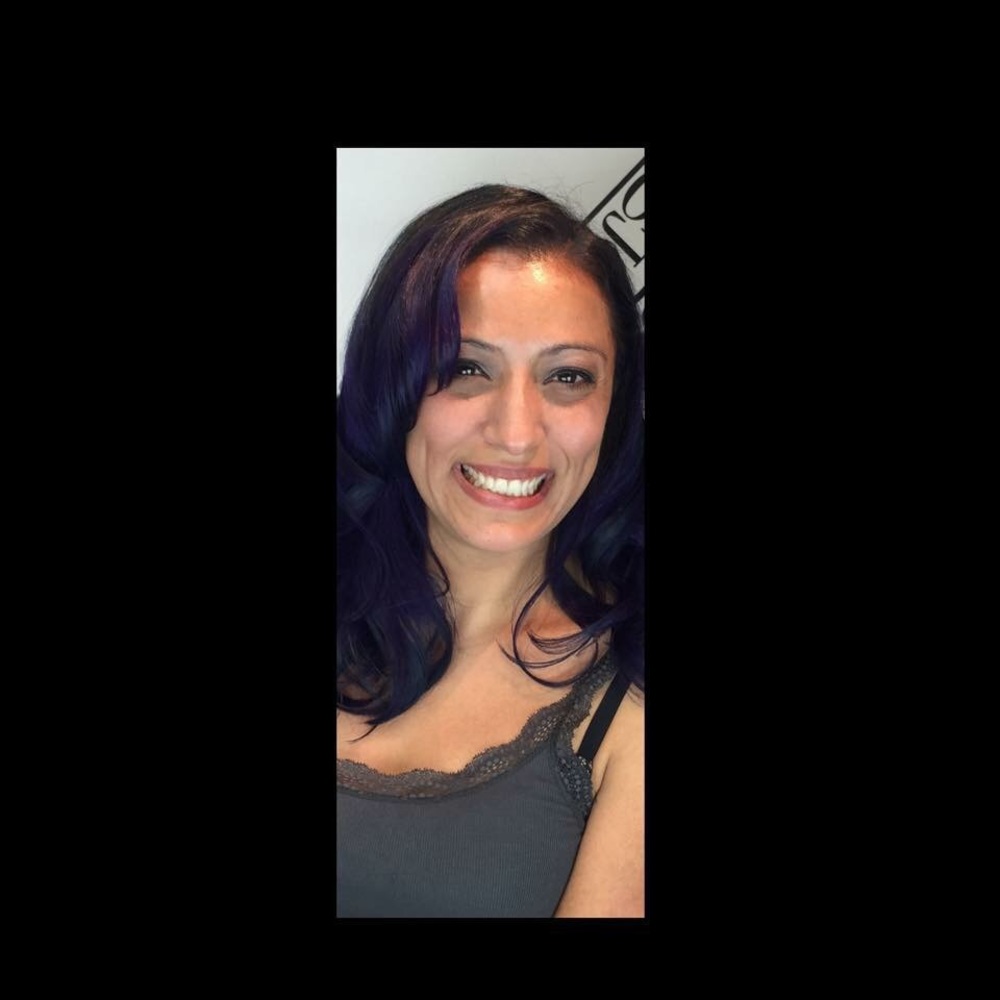 Meet your Posher, Elisa