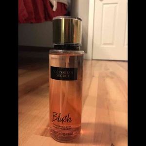 Victoria's Secret pink blush fragrance