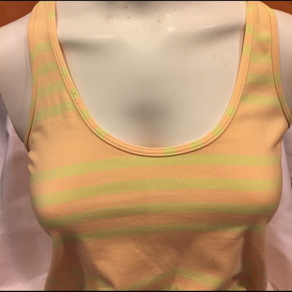 lululemon athletica Tops - Lululemon razorback lululemon athletica Tops - Lululemon razorback