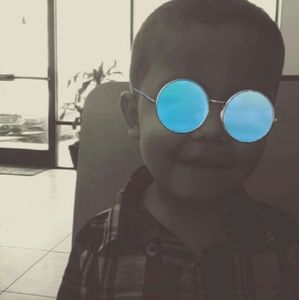 Meet your Posher, Noelia