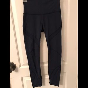 Lululemon Mesh-detailed Crop Pant