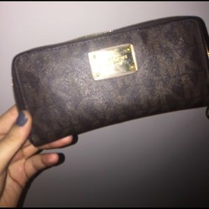 Used Michael Kors wallet