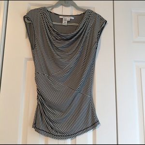 🌻FINAL PRICING🌻Max Studio top size small