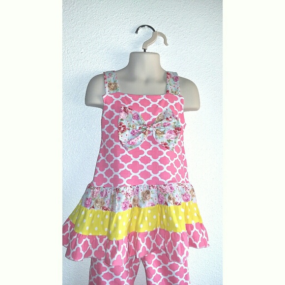 Wild Flower Boutique Outfit - Picture 6 of 7