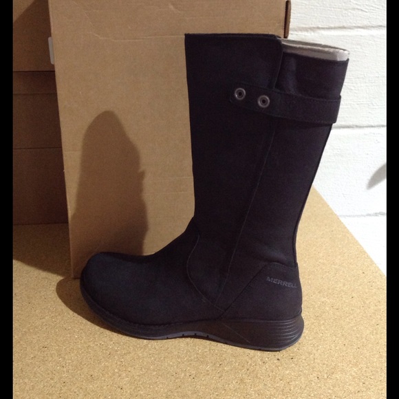 women's travvy tall waterproof