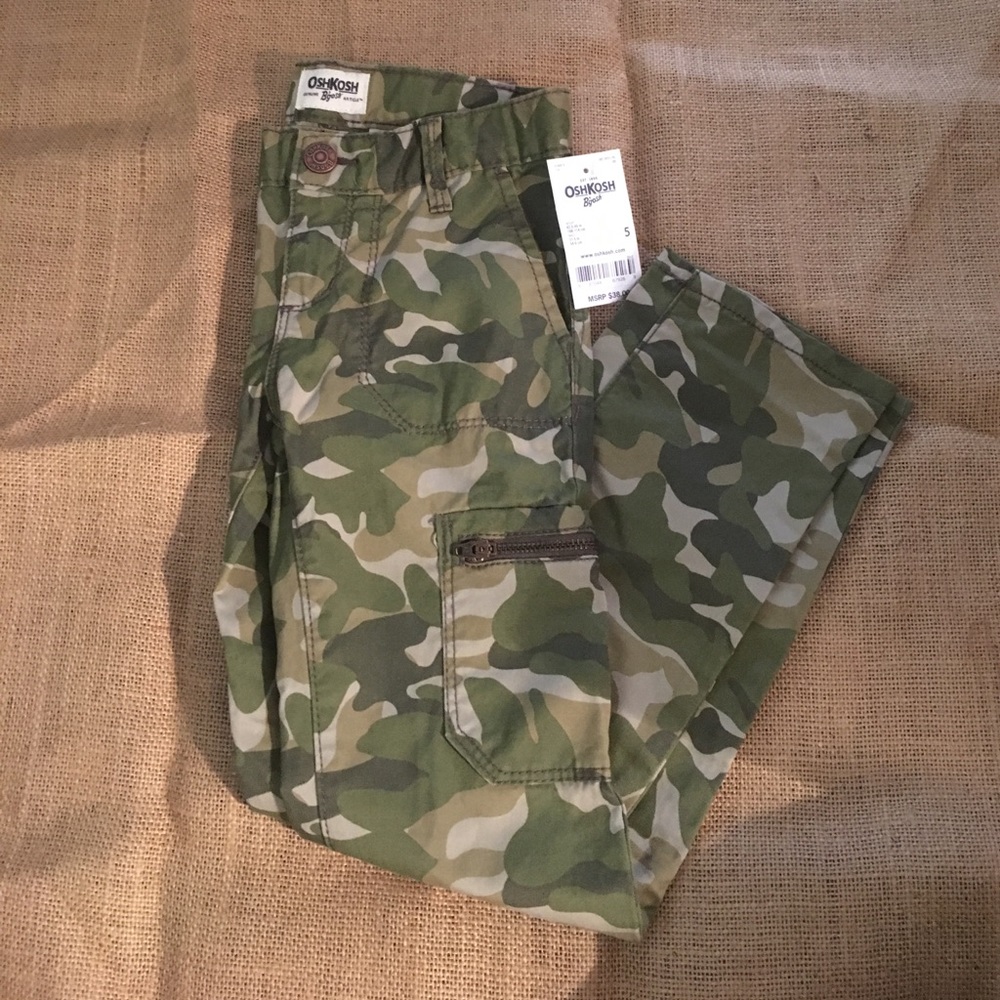 Size 5 Osh Kosh Camo cargo pants