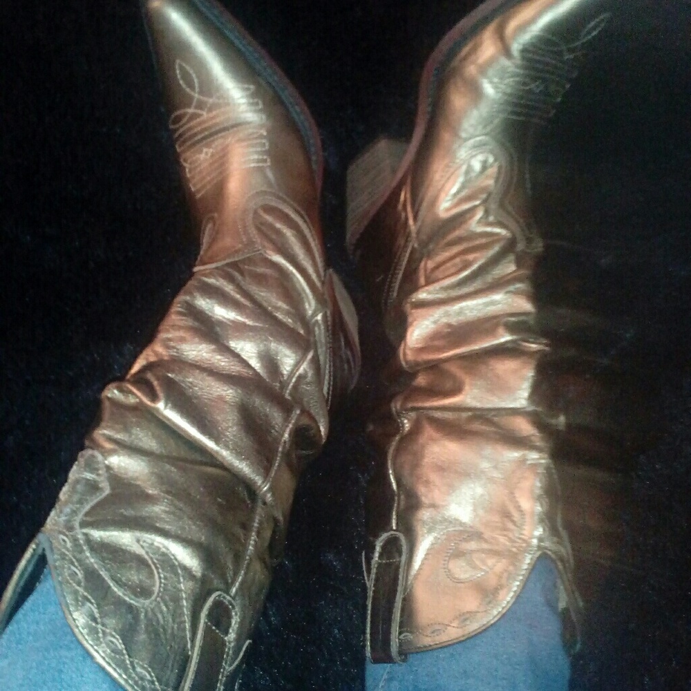 Bronze Boots