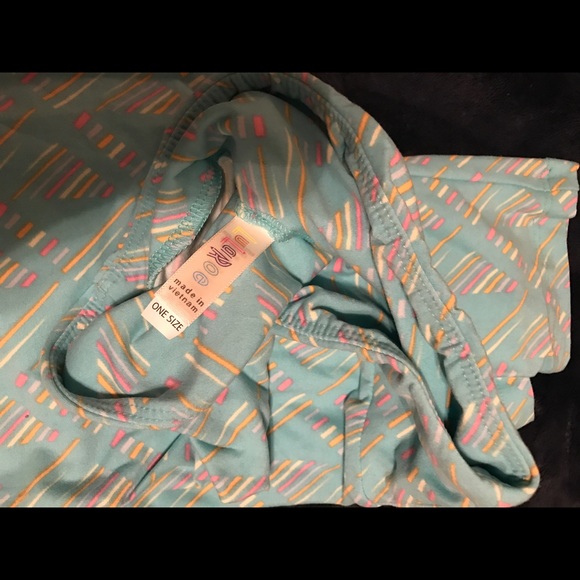 Lularoe OS Leggings - Picture 2 of 2