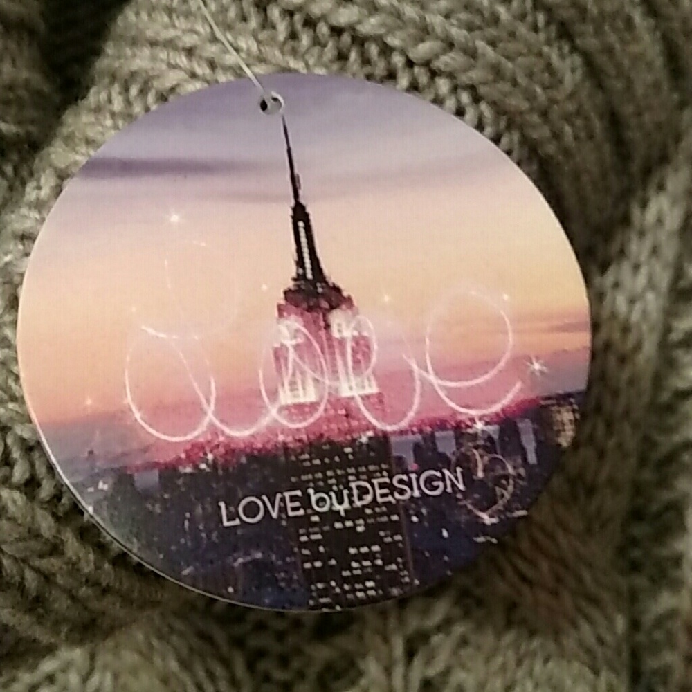 Love by Design - Picture 2 of 3