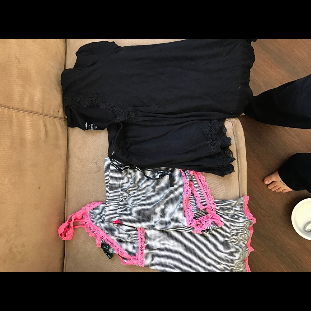 Lounge/pajama wear- Liz Claiborne large