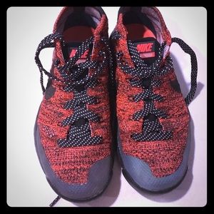 Nike Flynit Chukka Sneakerboot