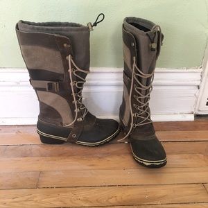 Sorel Conquest Carly boot sz 8.5