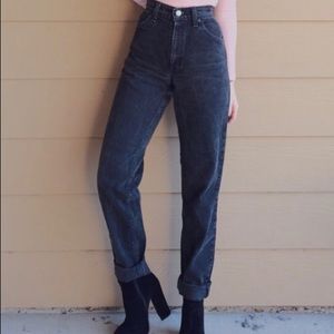 Black Vintage Levi's Mom Jeans