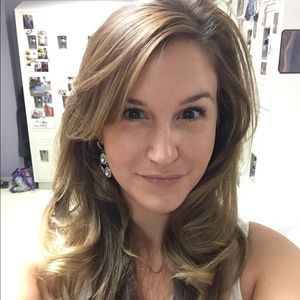 Meet your Posher, Carla