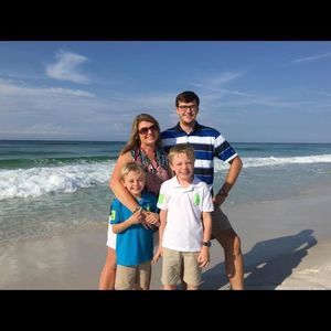 Meet your Posher, Caleb