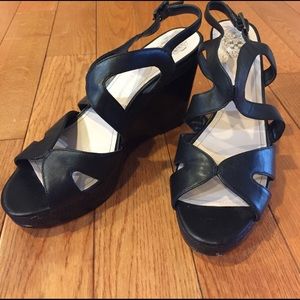 Vince Camuto black wedges