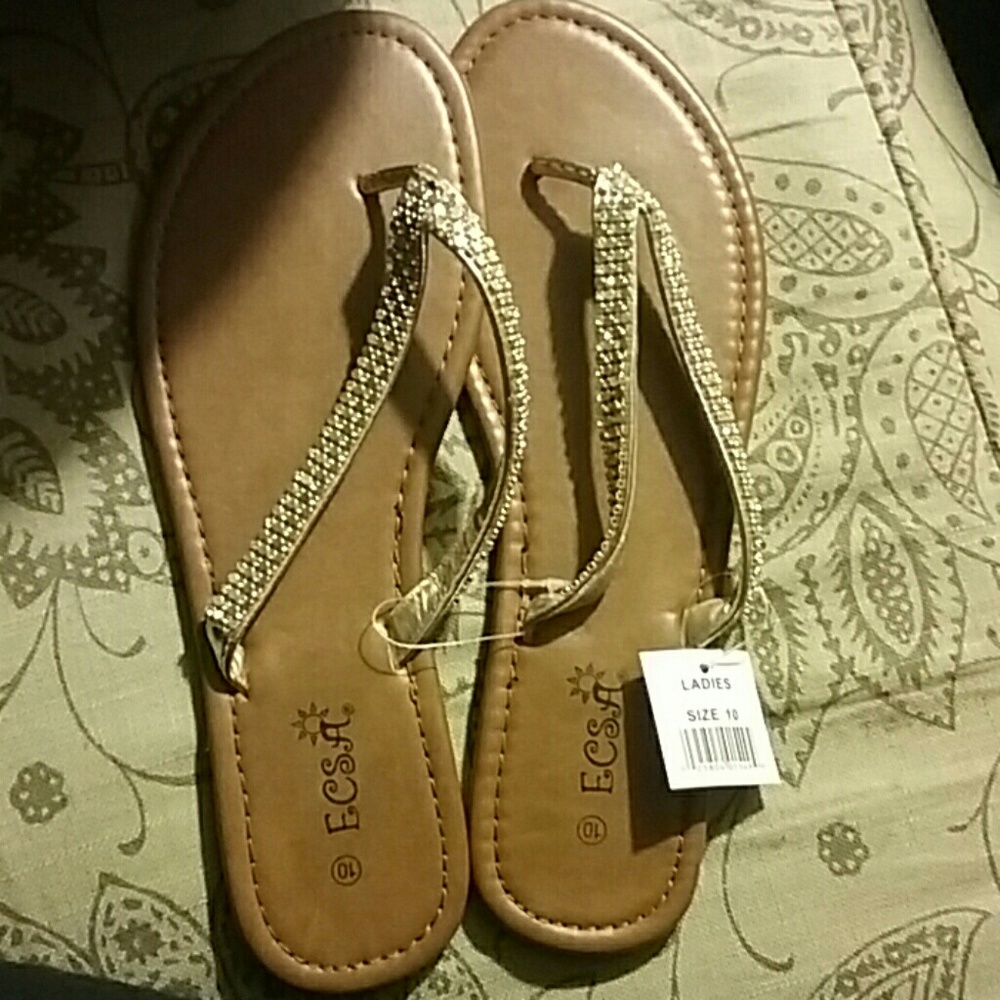 Ecsa Flip Flops