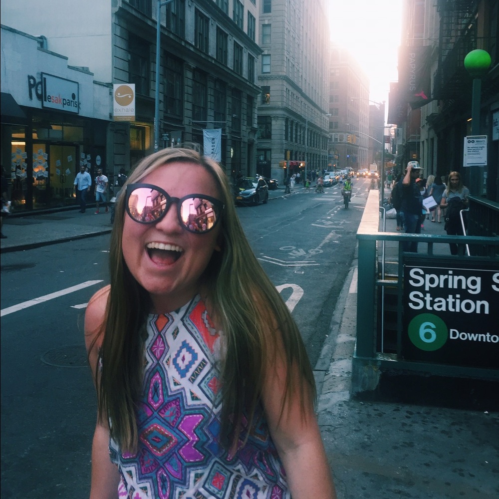 Meet your Posher, Mackenzie