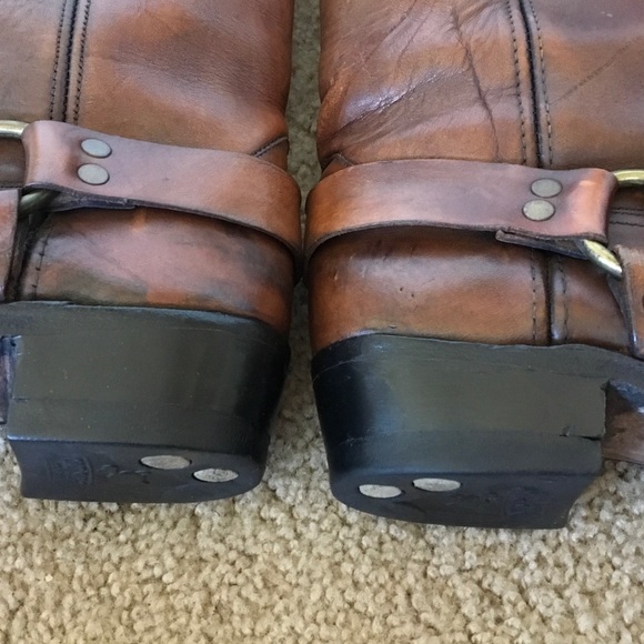 FRYE ♨️♨️SOLD ♨️♨️🤠🕺🏼HOST PICK 🕺🏼 BOOT 9D - Picture 6 of 8