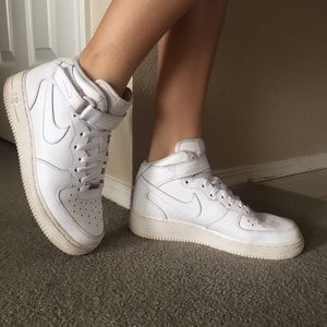 White Nike Air Force 1 Mid's