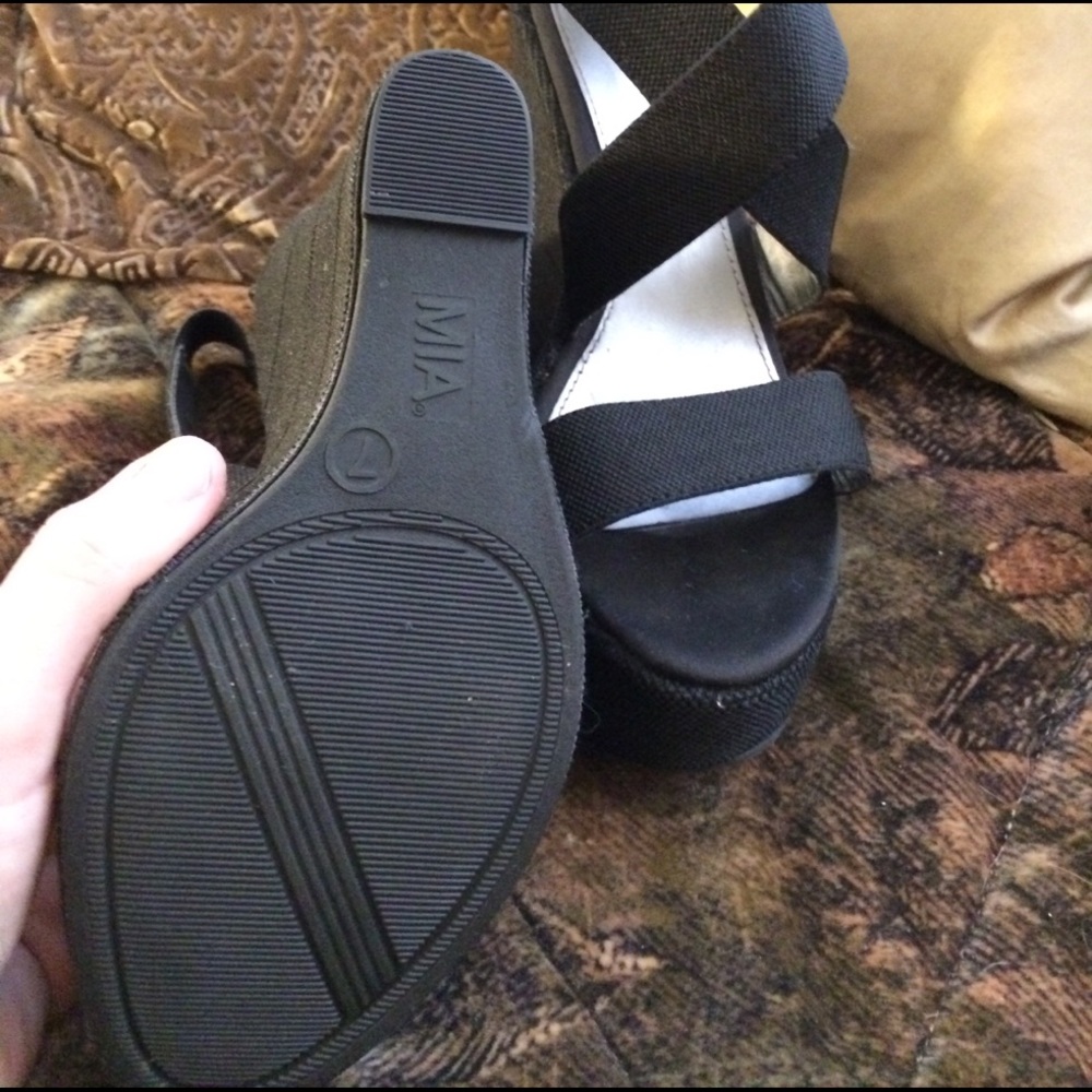 Elastic Strap Platform Sandals. - image 2