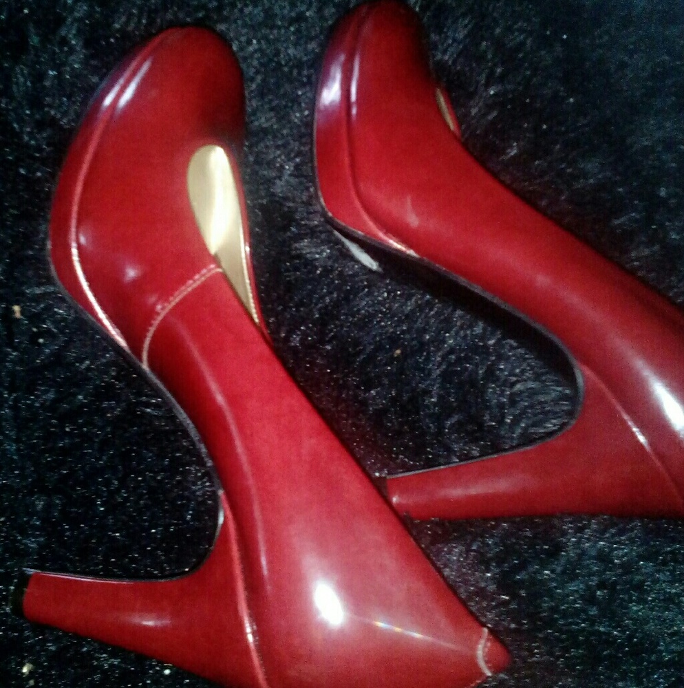 Classic Red Pumps