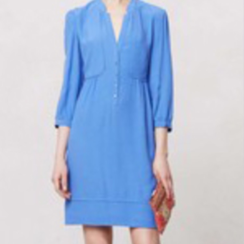 Maive light blue dress with pockets!
