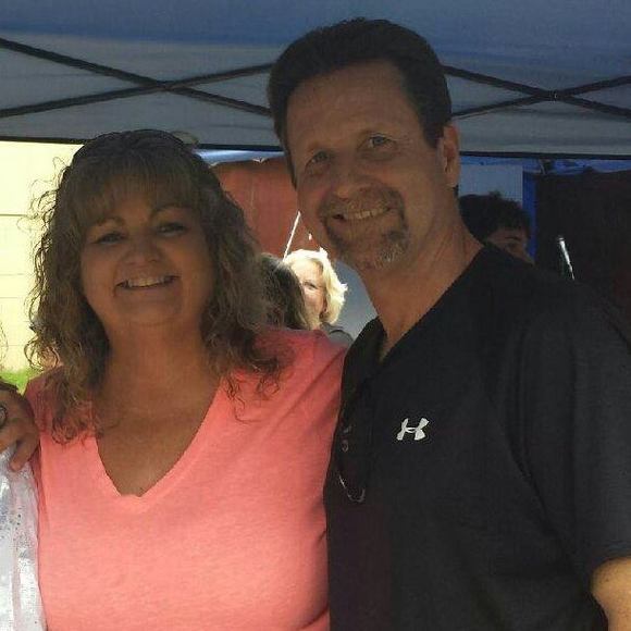 Meet your Posher, Janet - Picture 1 of 1