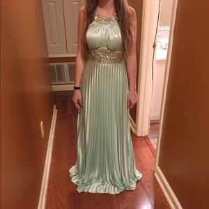 Prom dress