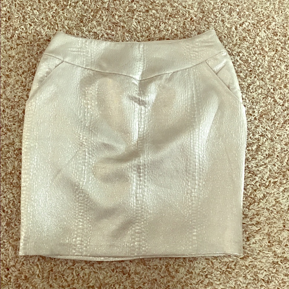 Gold skirt