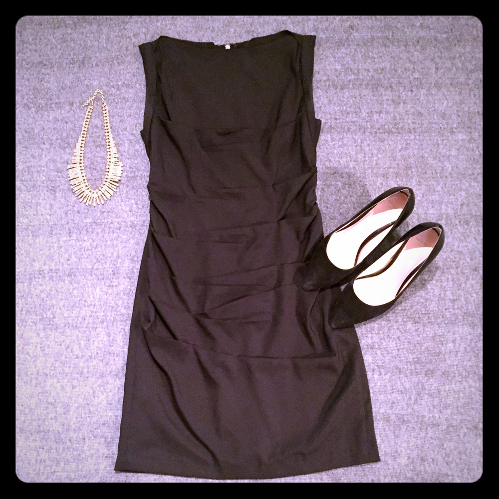 Black Ruched Sheath Dress