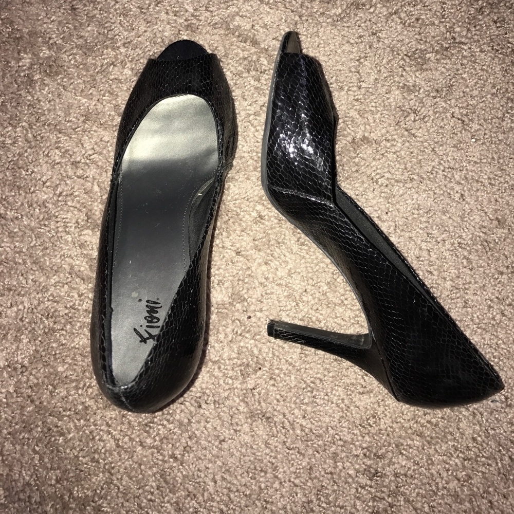 Black heels
