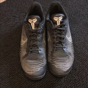Kobe Mentality II size 11