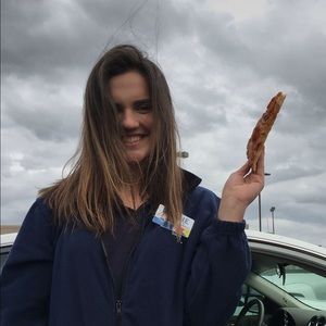 Meet your Posher, Baylie