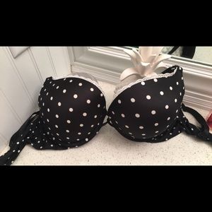 Bombshell 34D Bra