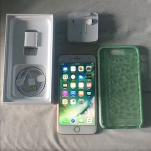 Unlocked iPhone 7 plus 32gb