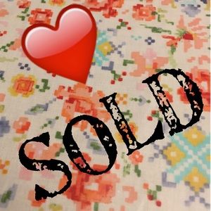 Everything Below is Sold 😍