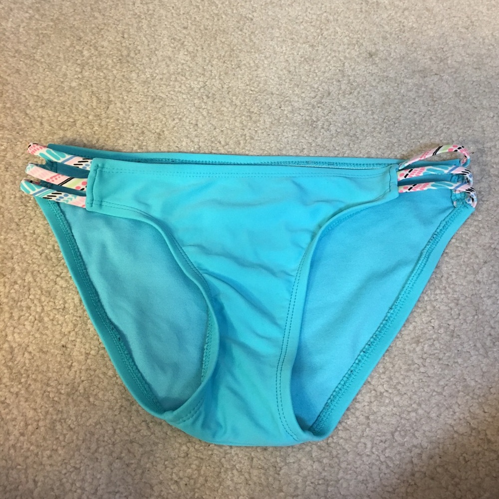 Bathing suit bottoms