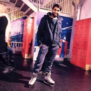 Meet your Posher, Akshar