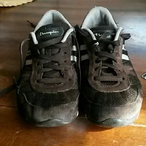 Champion brown canvas sneakers