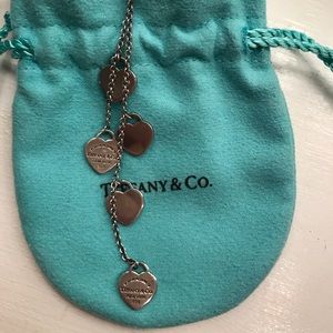Tiffany &Co. 5 heart sterling silver necklace