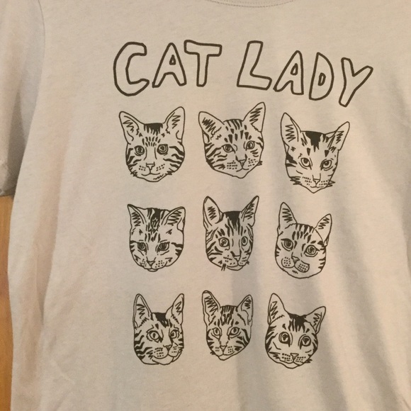 NWT Cat Lady tee shirt graphic cat print size M - Picture 2 of 2