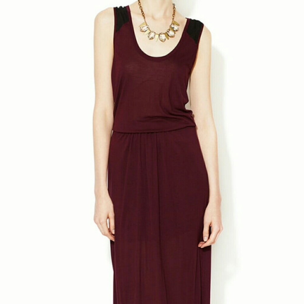 BELLA LUXX Los Angeles Panelled Maxi Dress