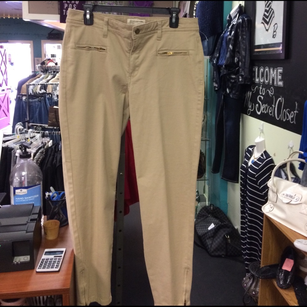 Tan Jones of NY pants