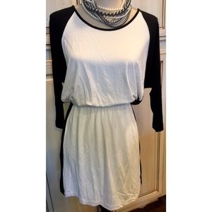 NWT Banana Republic Baseball Sleeve T-Shirt Dress